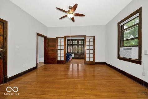 609 Woodruff Place Middle Drive Indianapolis IN 46201