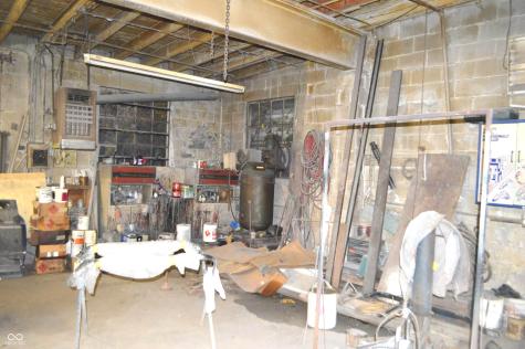 8 N Sheridan Avenue Indianapolis IN 46219