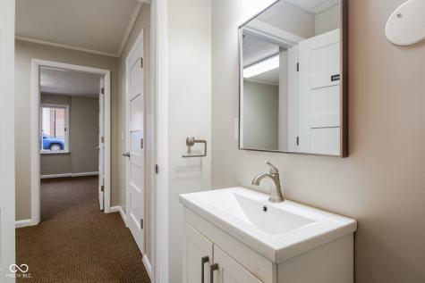 124 S Chestnut Street Seymour IN 47274