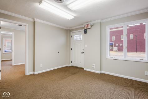 124 S Chestnut Street Seymour IN 47274