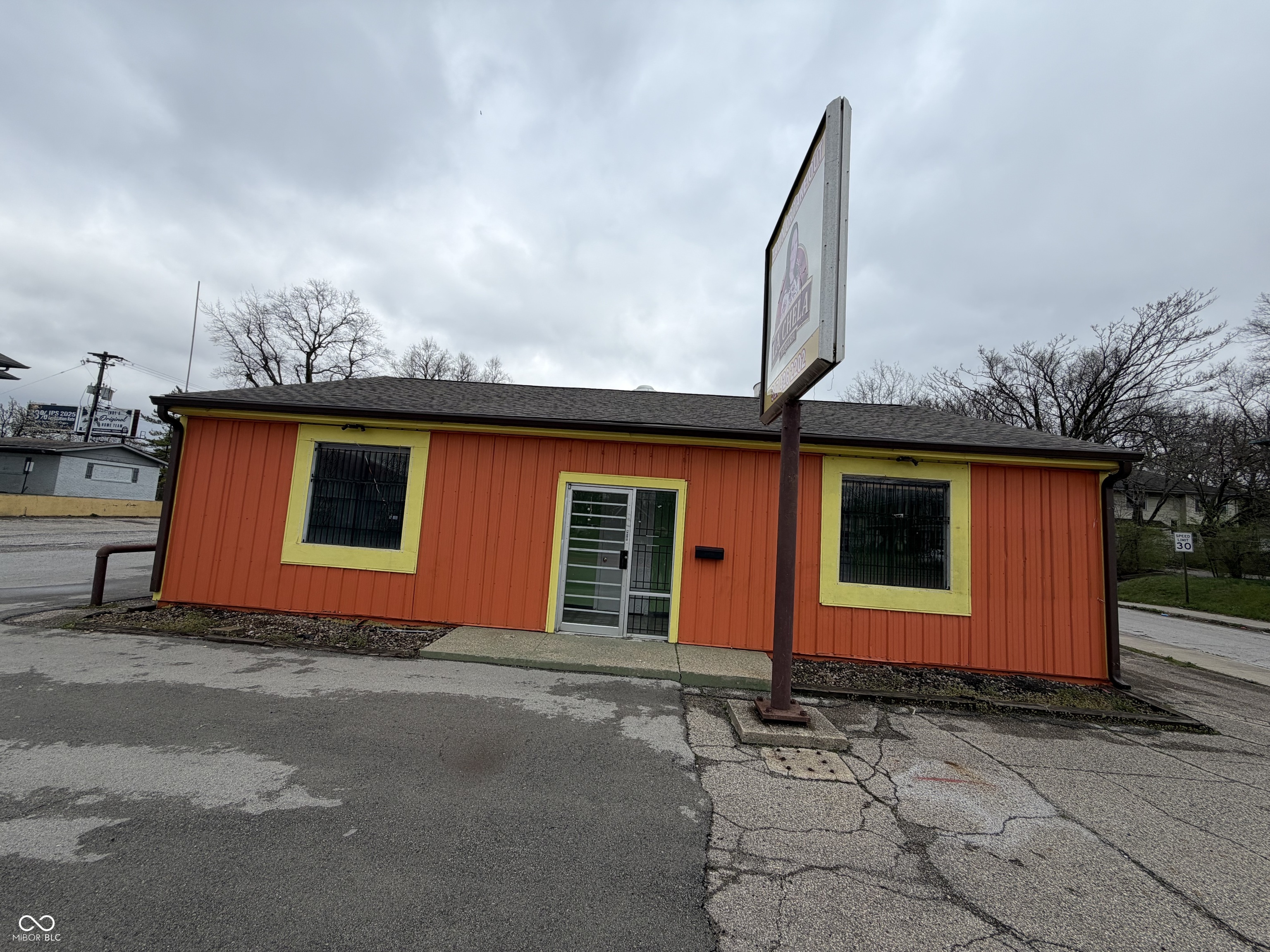 720 E 38th Street Indianapolis IN 46205