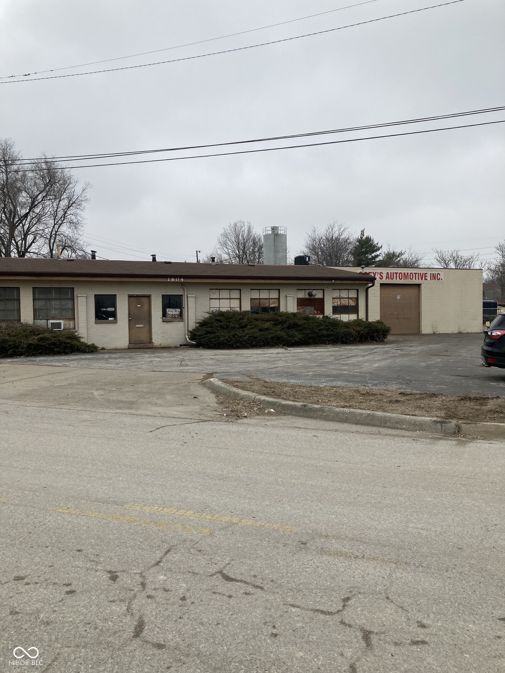 1604 W Minnesota Street Indianapolis IN 46221