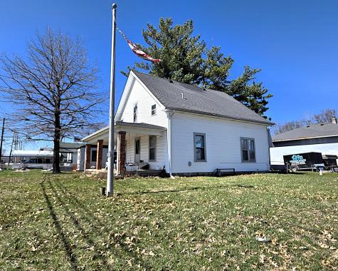 560 Bridge Street Mooresville IN 46158