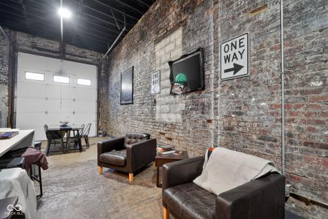 1628 Bates Street Indianapolis IN 46201