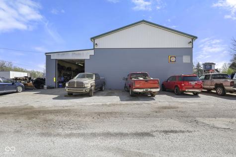 201 S Main Street Cloverdale IN 46120