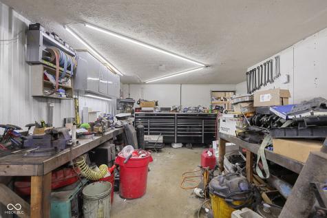 201 S Main Street Cloverdale IN 46120