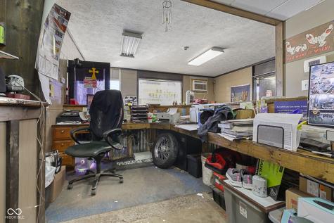201 S Main Street Cloverdale IN 46120