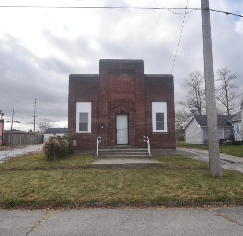 1349 S B Street Elwood IN 46036