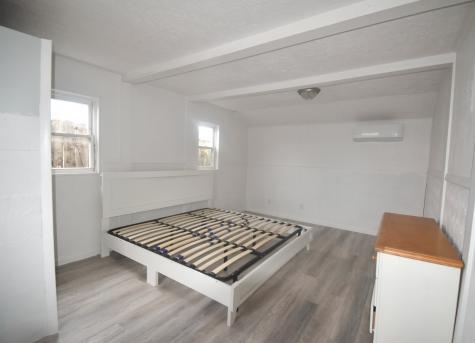 1349 S B Street Elwood IN 46036