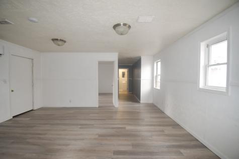 1349 S B Street Elwood IN 46036