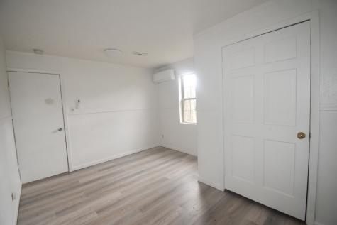 1349 S B Street Elwood IN 46036
