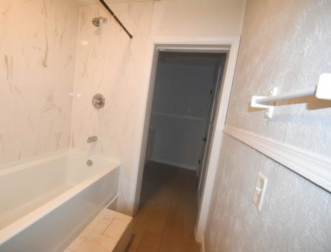 1349 S B Street Elwood IN 46036