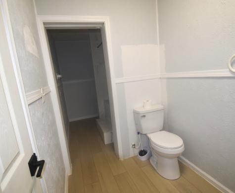 1349 S B Street Elwood IN 46036