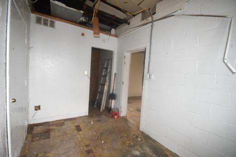1349 S B Street Elwood IN 46036