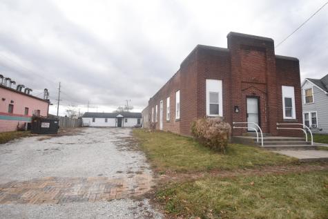 1349 S B Street Elwood IN 46036