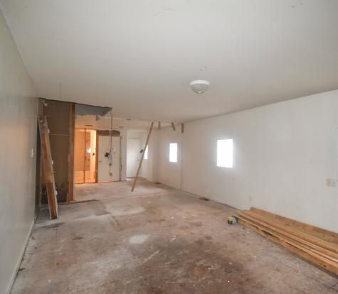 1349 S B Street Elwood IN 46036