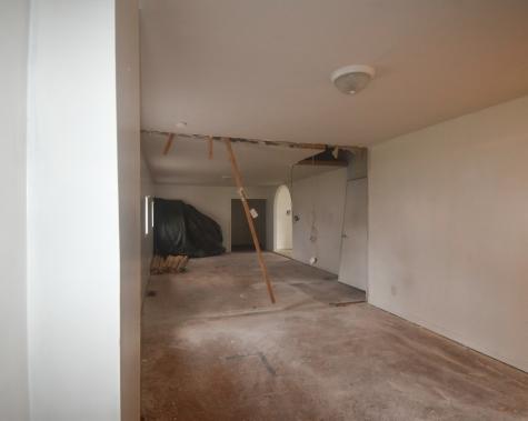 1349 S B Street Elwood IN 46036