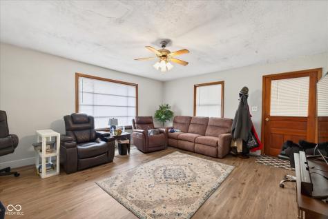 168 N Harrison Street Spencer IN 47460