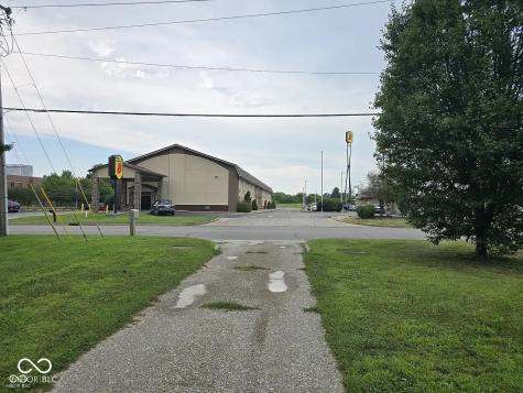 13 W Rampart Road Shelbyville IN 46176