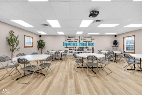 10455 N College Avenue Carmel IN 46280