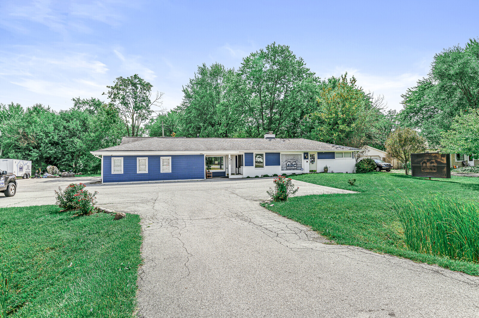 8499 E Us Highway 36 Avon IN 46123