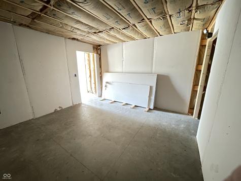 2056 N 4th Street Terre Haute IN 47804