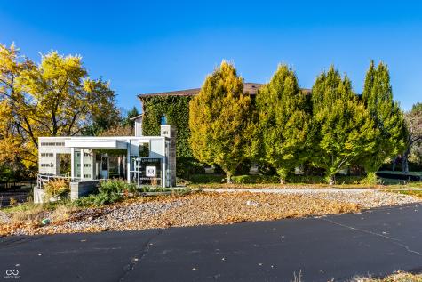 11712 N Michigan Road Zionsville IN 46077
