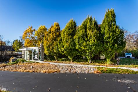11712 N Michigan Road Zionsville IN 46077
