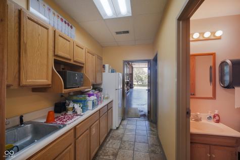 5237 Commerce Circle Indianapolis IN 46237