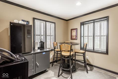 7412 Rockville Road Indianapolis IN 46214