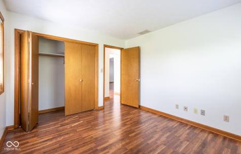 6145 N 400 W Fairland IN 46126
