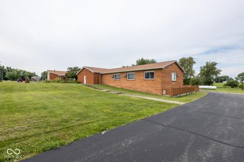 6145 N 400 W Fairland IN 46126