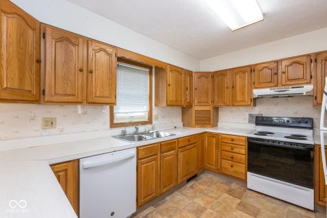 6145 N 400 W Fairland IN 46126