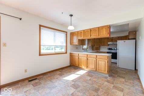 6145 N 400 W Fairland IN 46126