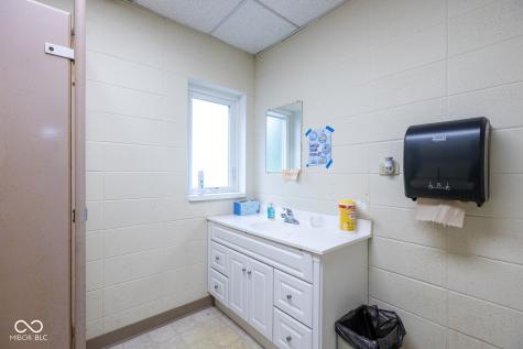 6145 N 400 W Fairland IN 46126