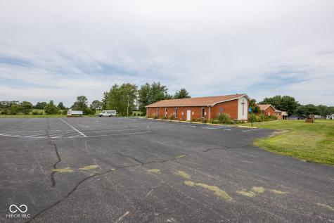 6145 N 400 W Fairland IN 46126