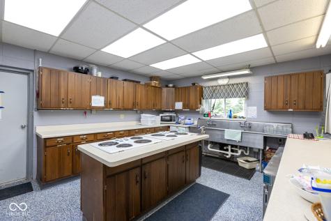6145 N 400 W Fairland IN 46126