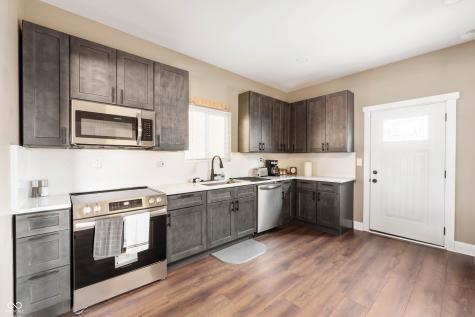 1041 S East Street Indianapolis IN 46225