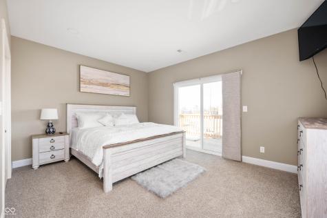 1041 S East Street Indianapolis IN 46225