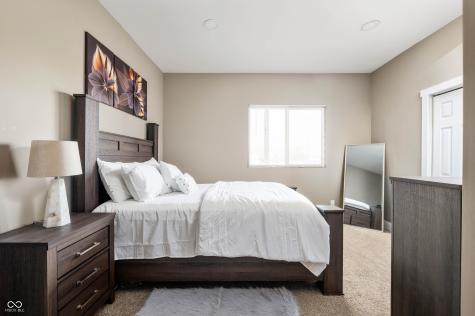 1041 S East Street Indianapolis IN 46225