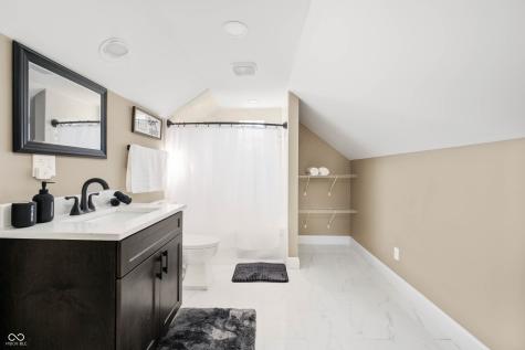 1041 S East Street Indianapolis IN 46225