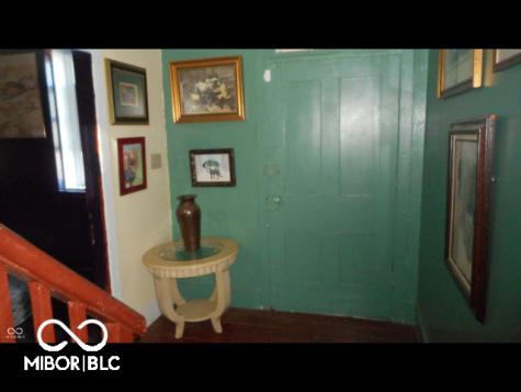 7716-7718 Michigan Road Indianapolis IN 46268