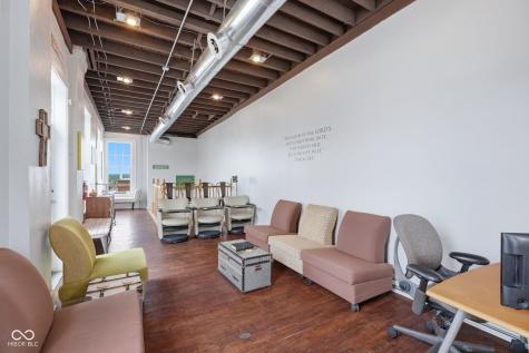 25 W Franklin Street Greencastle IN 46135