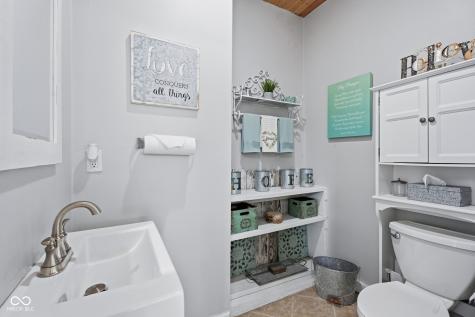 25 W Franklin Street Greencastle IN 46135