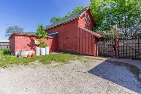 1819 Shelby Street Indianapolis IN 46203