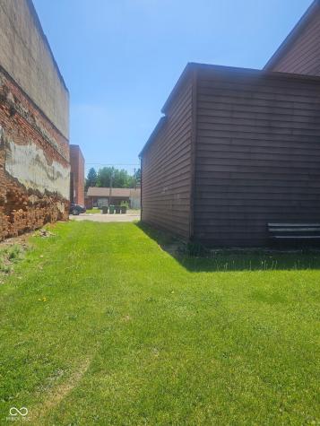 6 E Mill Street Carthage IN 46115