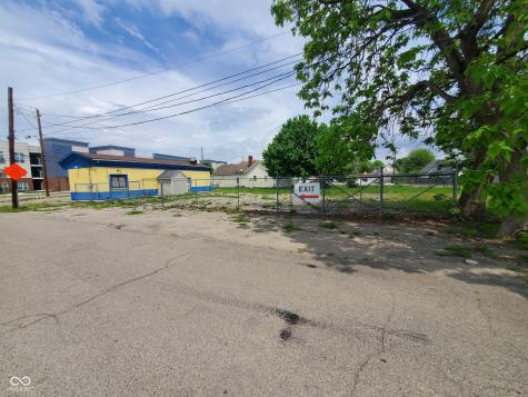 2943 W Washington Street W Indianapolis IN 46222