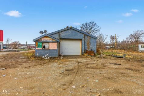 2109 Bluff Avenue Indianapolis IN 46225