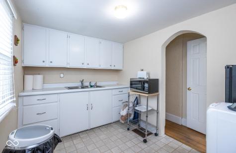 6570 Carrollton Avenue Indianapolis IN 46220