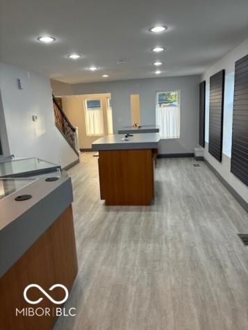 6444 W Broadway Mccordsville IN 46055
